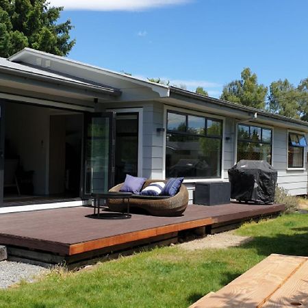 Huxley Retreat Villa Twizel Exteriör bild